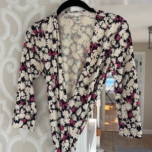 Diane Von Furstenburg classic wrap dress.  "Vintage" floral design.  Size 4